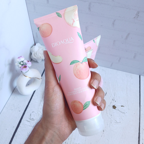 نمک بدن تیوپی هلو بیوآکوا (BIOAQUA)